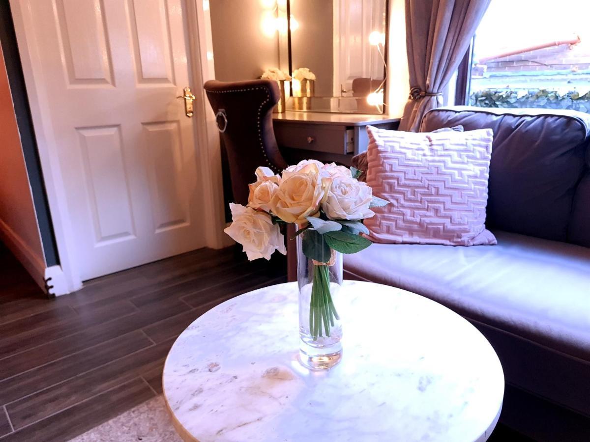 Belfast Cosy Cabin Εξωτερικό φωτογραφία
